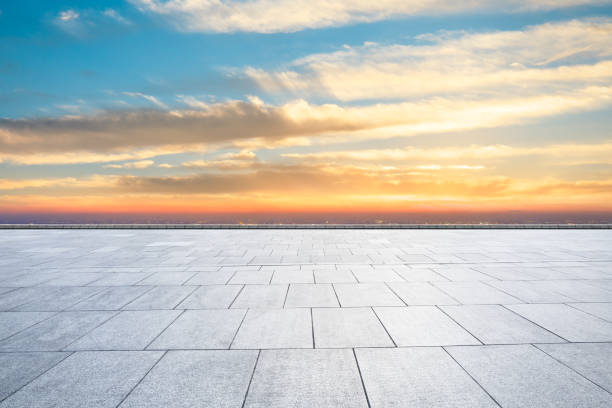 istock Empty floor and modern city skyline in Shanghai at sunset 1133151024