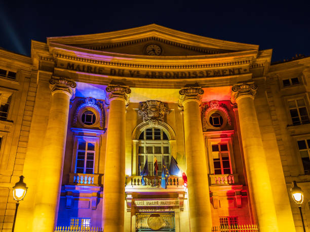istock View to a illuminated building in Paris, France 1133164782