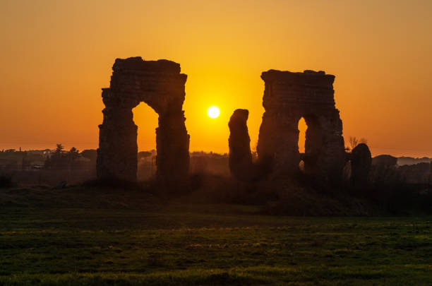 istock Rome (Italy) - The Parco degli Acquedotti at sunset. 1133169371