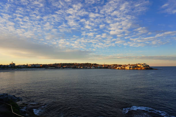 istock Bondi Beach Sunset -  Mackenzies & Tamarama Point landscape 1 1133177930