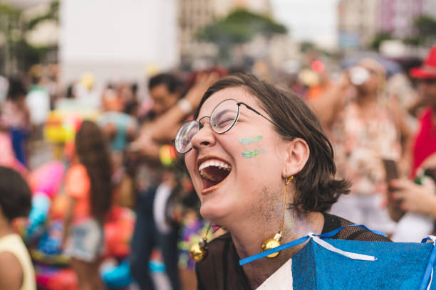 istock Young woman celebrating Carnival 1133184959