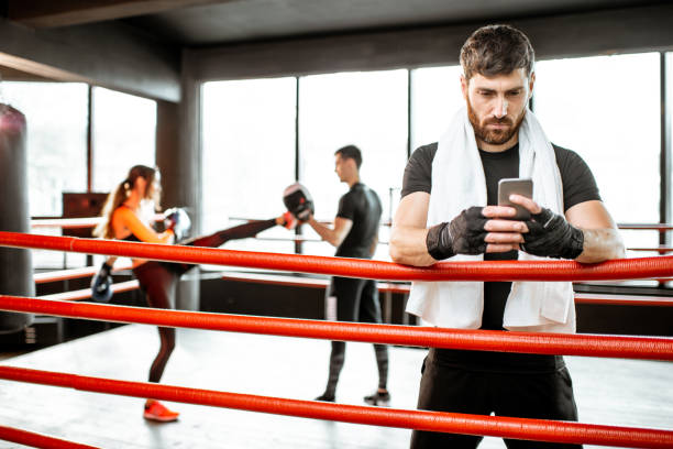 istock People boxing at the gym 1133199865