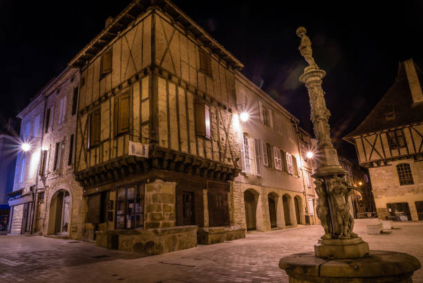 istock Saint Cere at night, houses on Mercadial square 1133207675