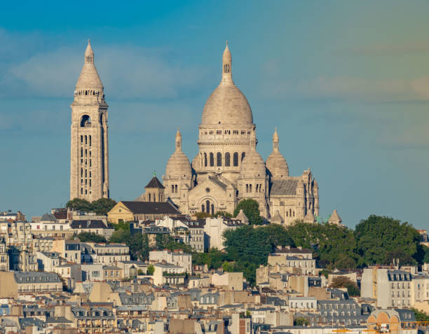 istock Sacred Heart in Paris 1133239766