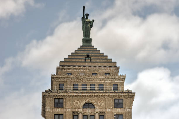 istock Liberty Building - Buffalo, New York 1133252931
