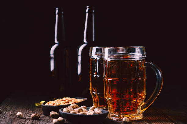 istock friday party atmosphere, craft brewery, lager beer 1133258067