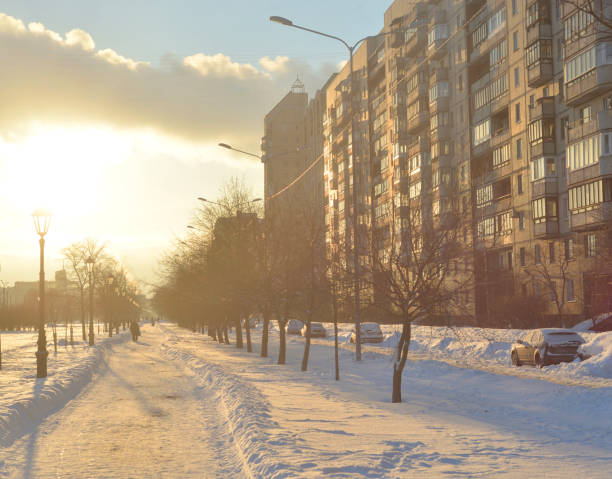 istock Alley at winter. 1133281079