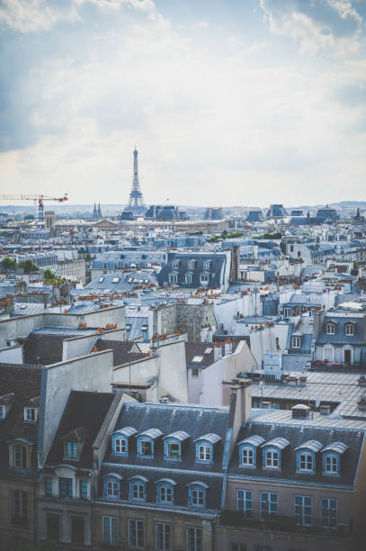 istock The cityscape of Paris 1133320033