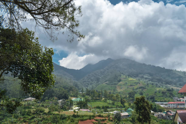 istock Cloud on the top of the hill 1133356085