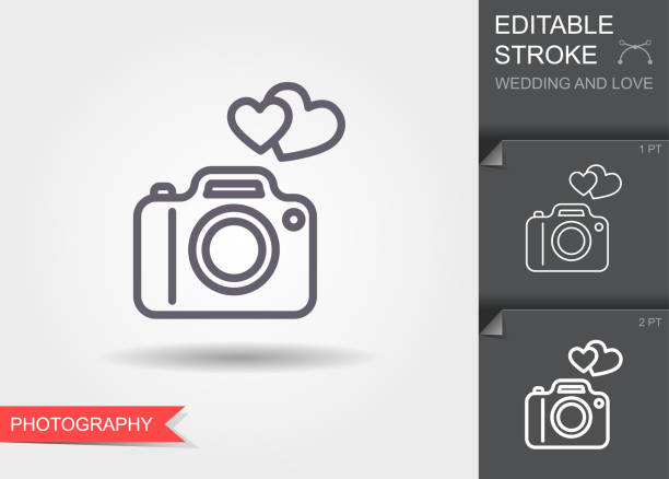 カメラ。編集可能なストロークを持つラインアイコン。線形結婚式の写真のシンボル - black line点のイラスト素材／クリップアート素材／マンガ素材／アイコン素材