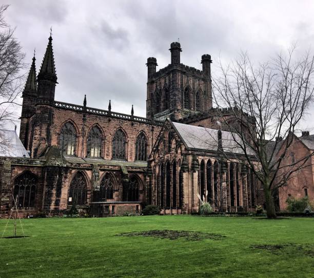 zdjęcie katedry w chester - chester england chester cathedral uk england zdjęcia i obrazy z banku zdjęć