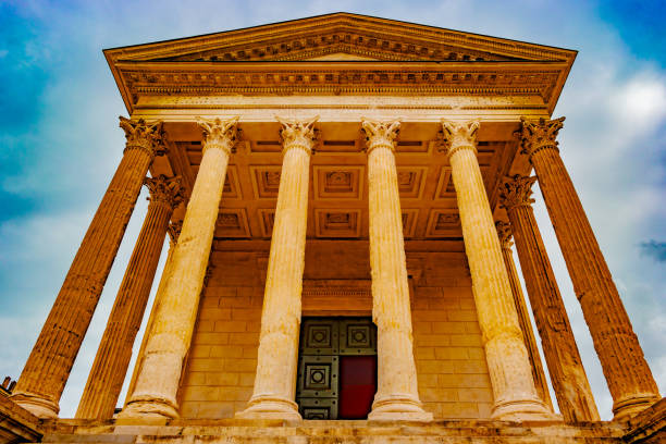 メゾン・カレ 写真のストックフォト