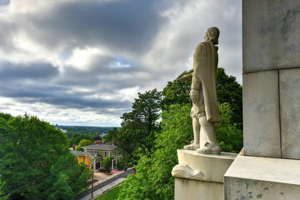 istock Roger Williams Statue - Prospect Terrace Park 1133503466