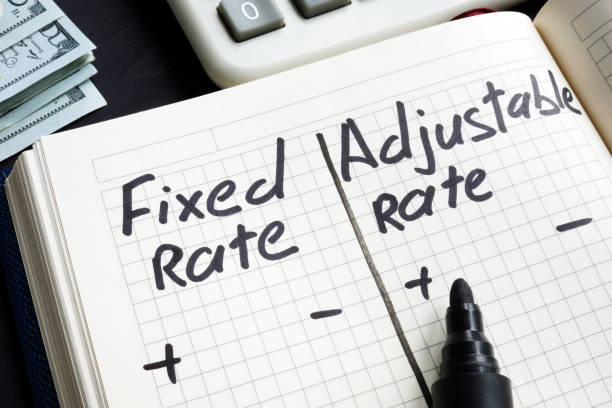 fixed rate vs adjustable rate mortgage pros and cons. - mortgage rates imagens e fotografias de stock