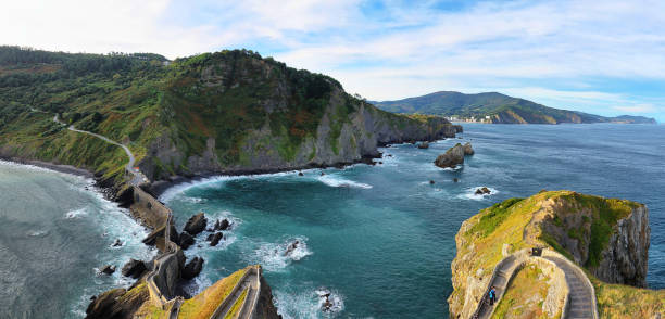istock Views from San Juan de Gaztelugatxe 1133554570