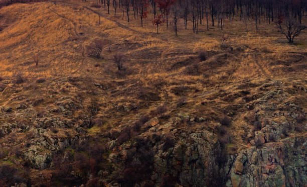 rocky landscape in autumn rocky landscape in autumn горная гряда stock pictures, royalty-free photos & images