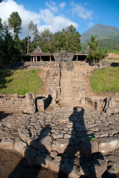 istock Visitor's silhouette in Ceto temple 1133590381
