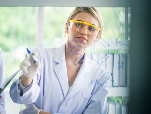 istock Scientist woman in classroom 1133603366