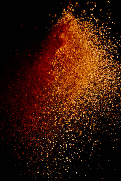 explosión de alimentos de café instantáneo - high speed flash fotografías e imágenes de stock