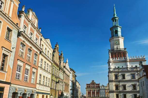 istock Old market with Renaissance town hall tower 1133632949