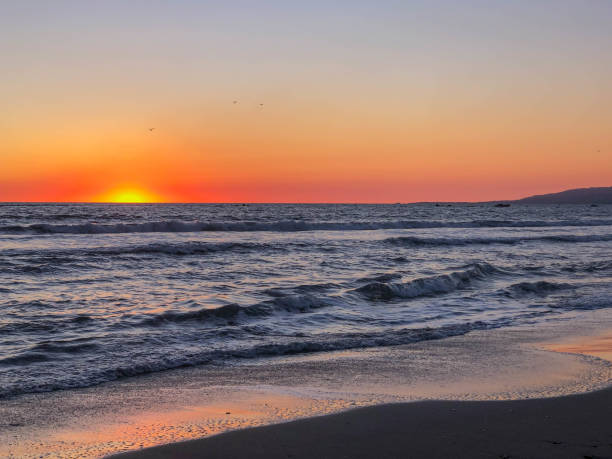 istock Sunset over the Pacific Ocean in Santa Monica, CA 1133653783