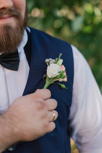 istock Stylish bearded fat groom in the park 1133659466