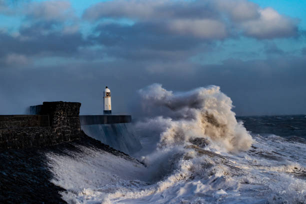 istock Storm Freya lashes Porthcawl lighthouse 1133677913