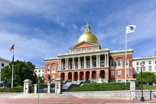 istock Massachusetts State House in Boston 1133697062
