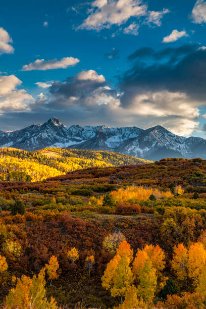 istock Colorado's Dallas Divide at Autumn 1133714828