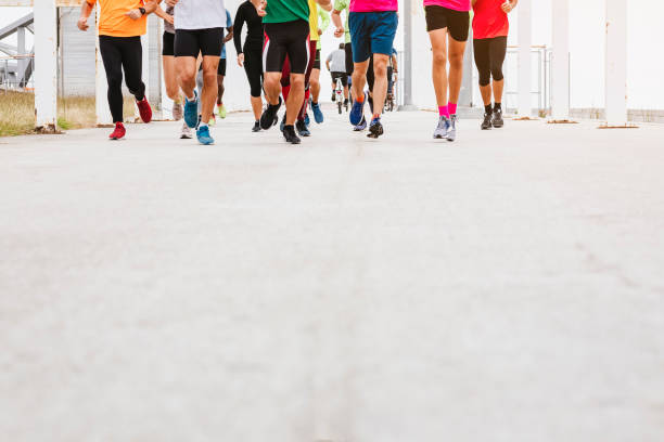 런 닝 운동 공원 아웃 도어 마라톤 이벤트 - marathon running jogging group of people 뉴스 사진 이미지