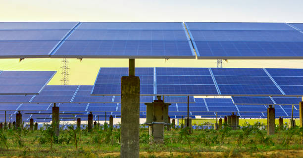istock Automatically rotating solar photovoltaic base 1133746579