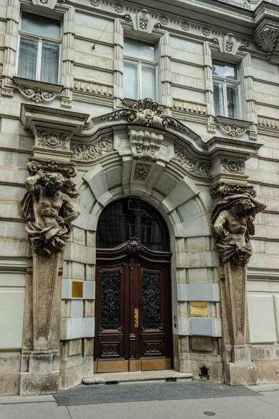 istock Facade of an old house in Vienna 1133759182