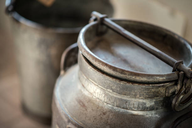 old watering can, beautiful photo digital picture