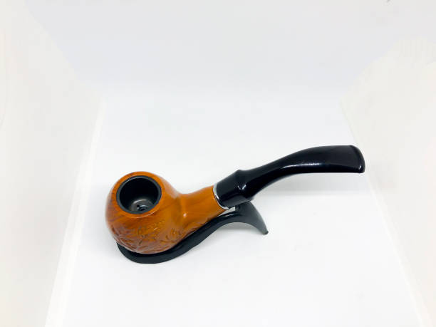 istock Tobacco pipe on a white background 1133789037