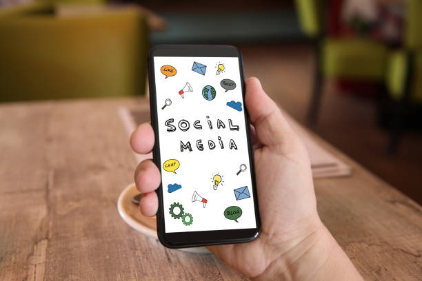Social media marketing network communication mobile phone app