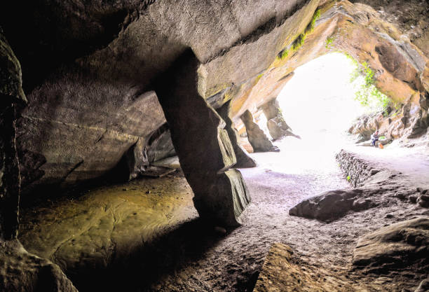 istock Entrance to the cave 1133806712