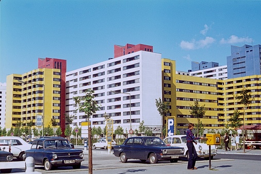 Reinickendorf, Berlin (West), Germany, 1972. Social Housing. The newly built Märkisches Viertel (satellite district) in Berlin West. Also: parked cars, people and residential buildings.