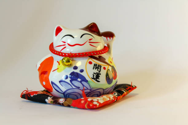 istock Maneki Neko - Japanese welcoming cat 1133811397