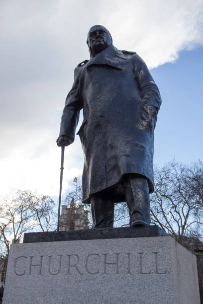 처칠 동상, 런던 - 처칠 뉴스 사진 이미지