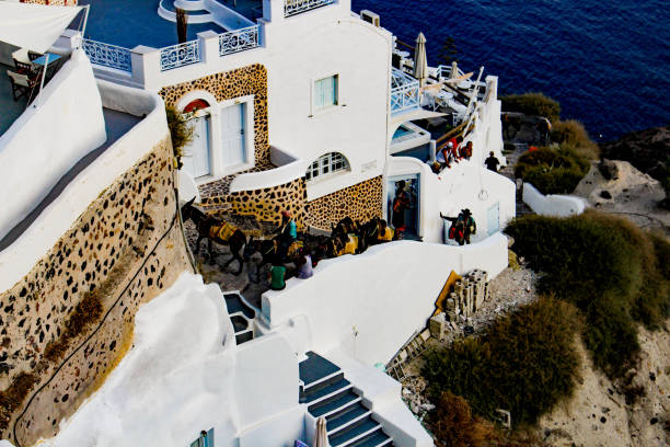 Greece, the origin the civilization. Landscape of the municipality of Santorini, which contains the inhabited islands of Santorini and Terasia and the uninhabited islands of New Cameni, Old Cameni, Aspronisi and Cristiana. Central region of Oia. ruína antiga stock pictures, royalty-free photos & images