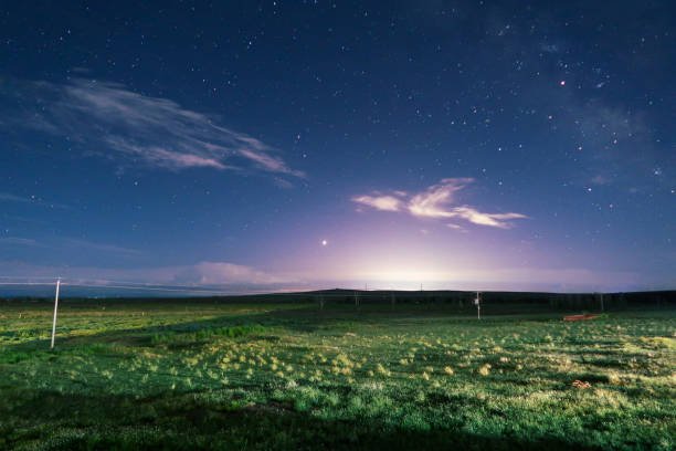 istock Starry Starry Night and Grasslands 1133824523