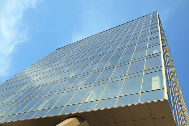 istock edge of office building 1133828518
