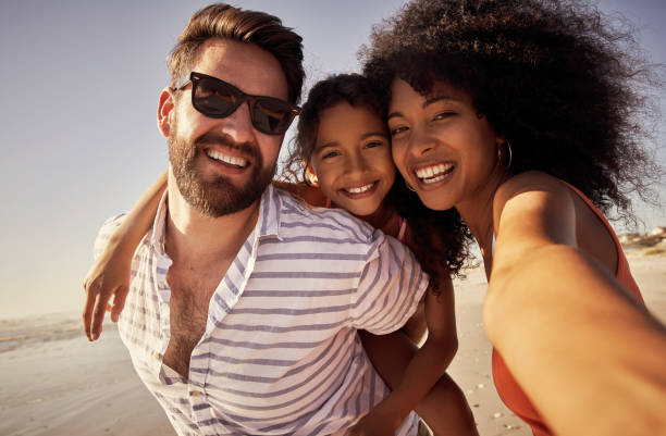 istock Look how happy we are! 1133832415