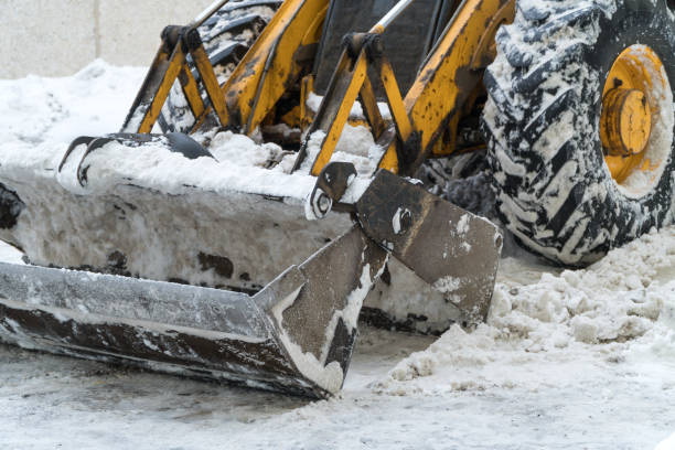istock Tractor shoveling snow on the street. 1133851465