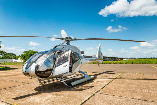 헬리콥터 헬 리포트 출발 준비 완료 - airfield air vehicle helicopter commercial airplane 뉴스 사진 이미지