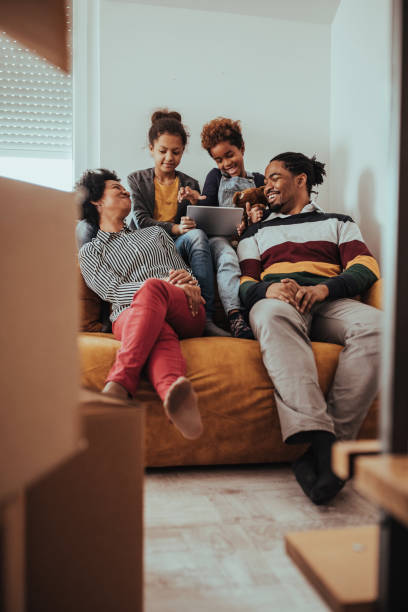 istock Lost in the online world 1133893559