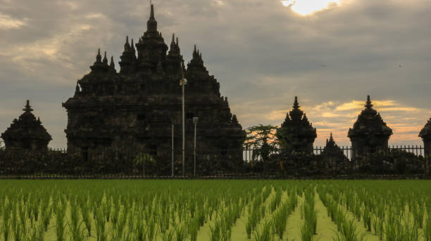 istock temple plaosan Indonesia 1133901854