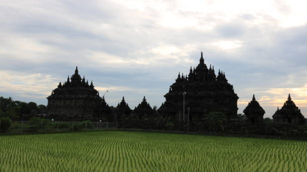 istock temple plaosan Indonesia 1133913492
