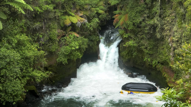 istock raft capsizing on new zealand's kaituna river 1133924654