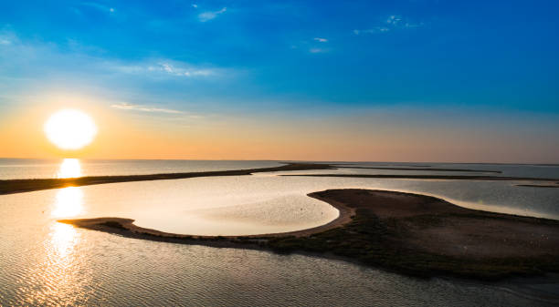 istock Unusual islands on a beautiful lake 1133974975